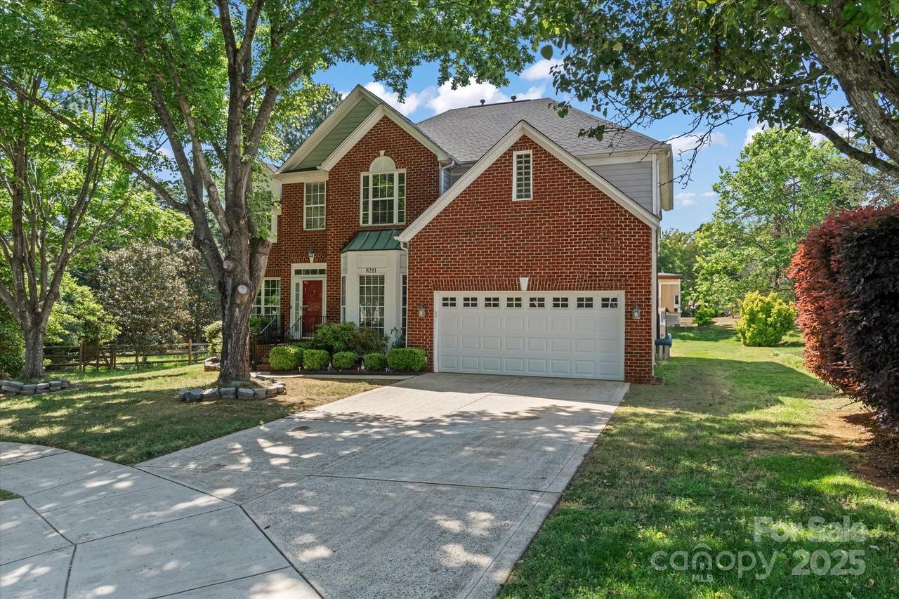 8211 Abbottsgate Ln., Charlotte, NC 28269
