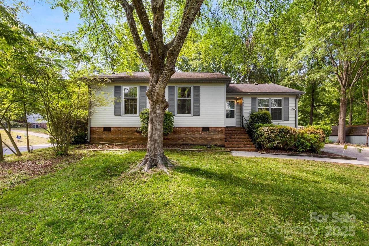 9640 Heartwood Ln., Mint Hill, NC 28227