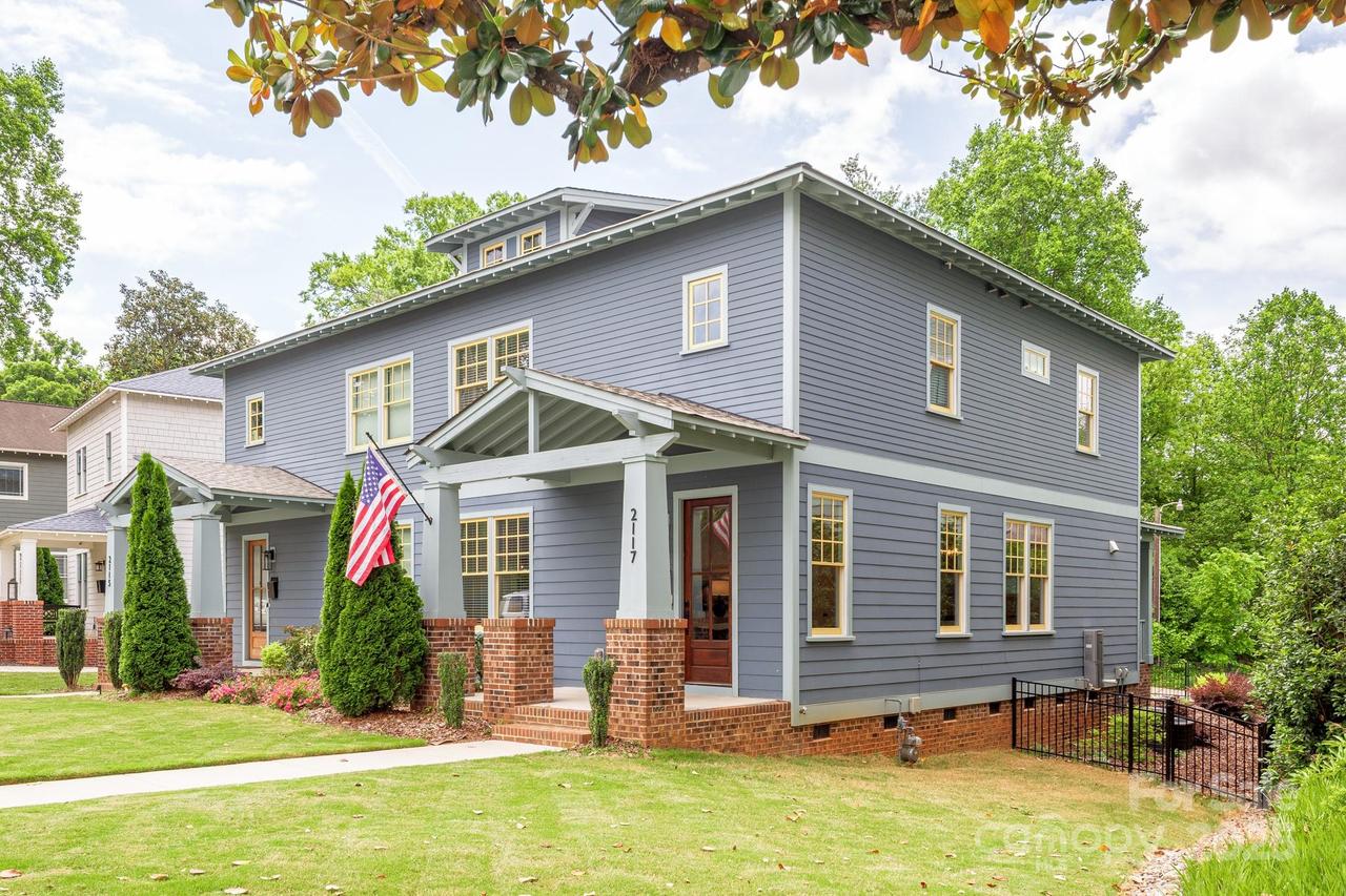 2117 Roslyn Ave., Charlotte, NC 28208