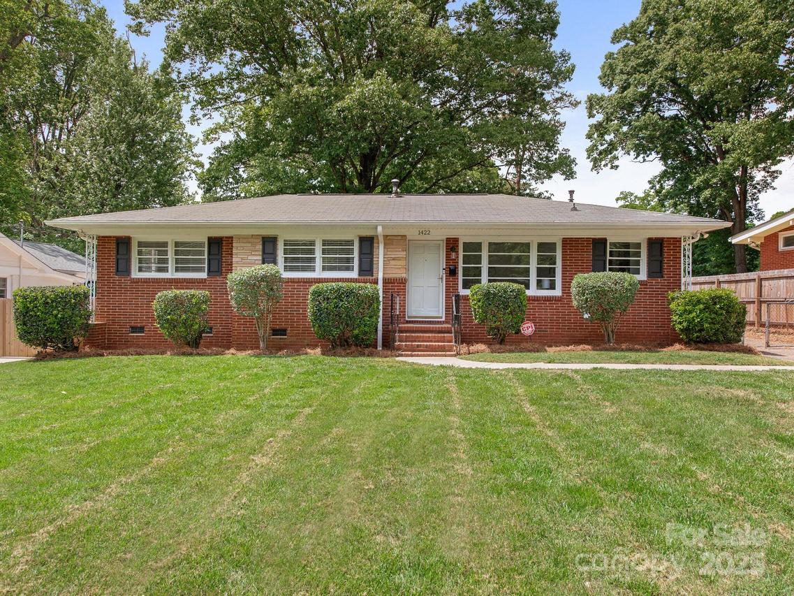 1422 Burnley Rd., Charlotte, NC 28210