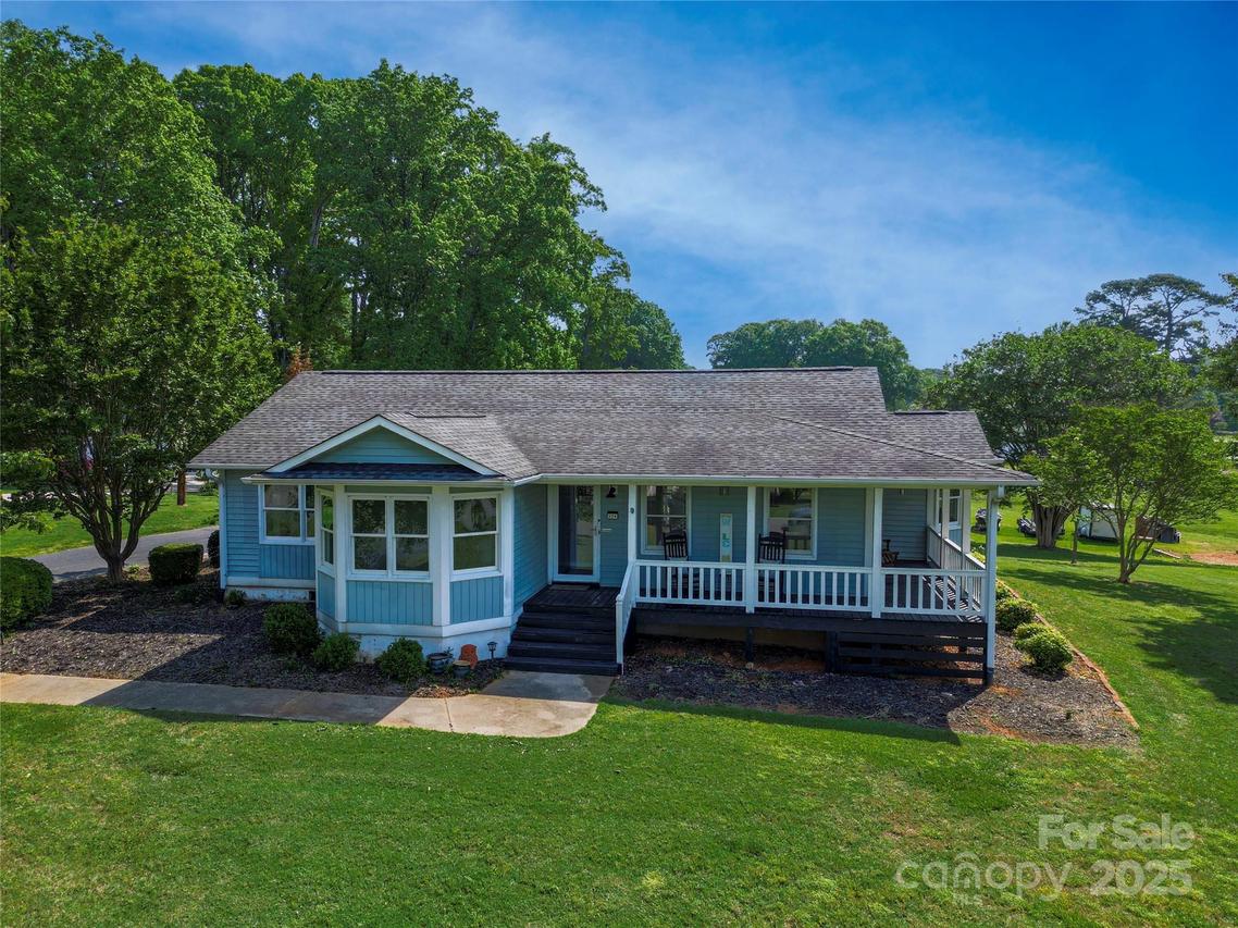 174 Perrin Dr., Mooresville, NC 28117