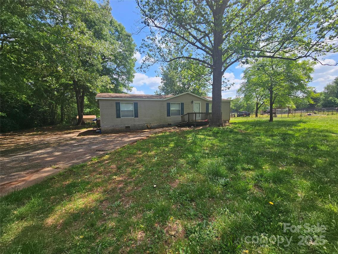 1001 Bexley Ln., Lincolnton, NC 28092