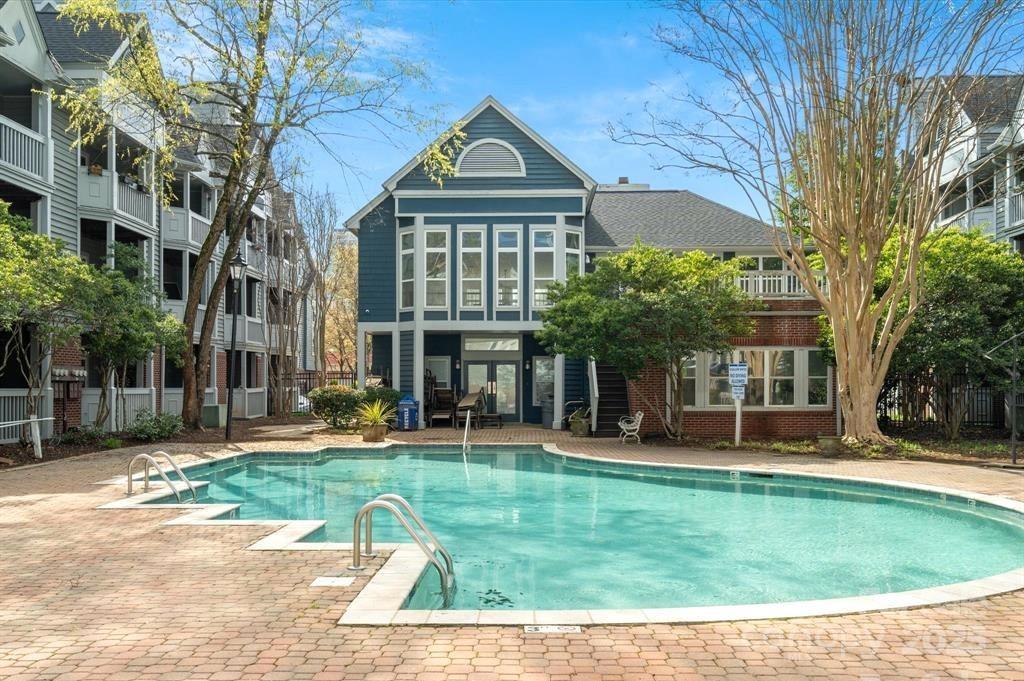 529 N Graham St. #3F, Charlotte, NC 28202