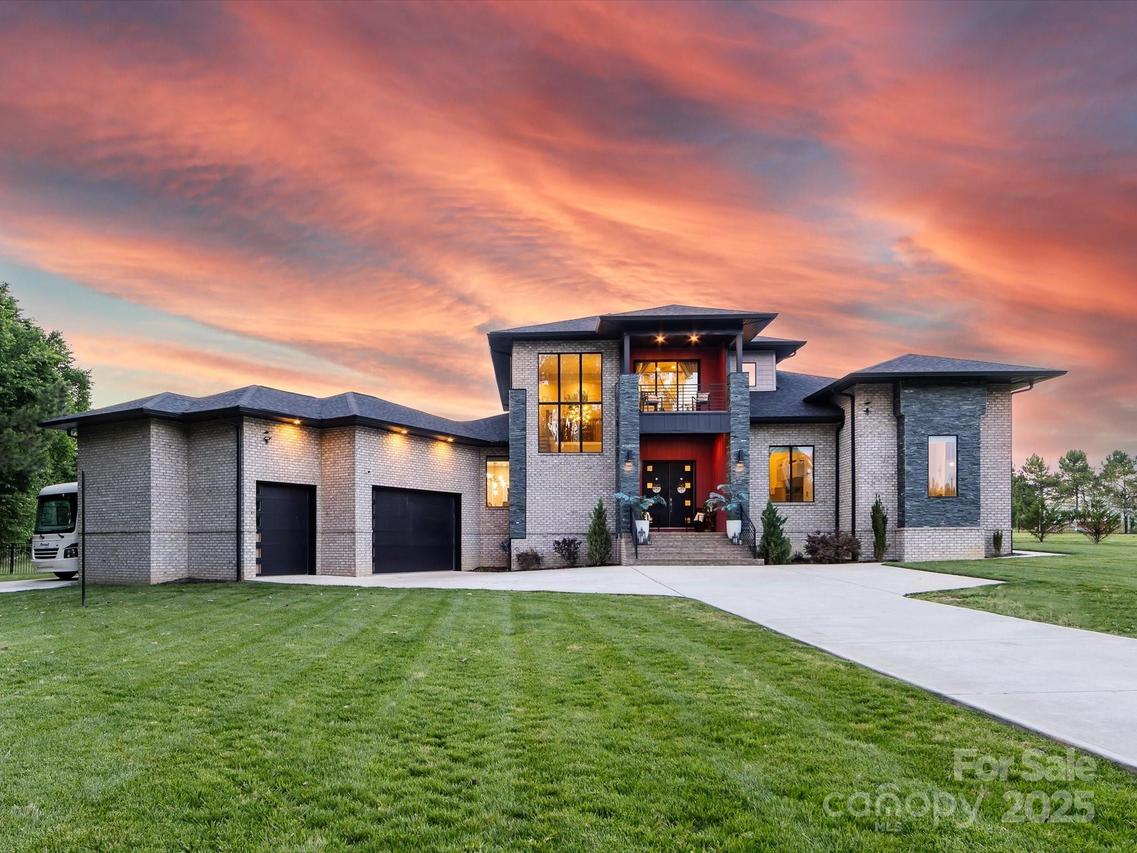 4315 Hartis Grove Church Rd., Indian Trail, NC 28079