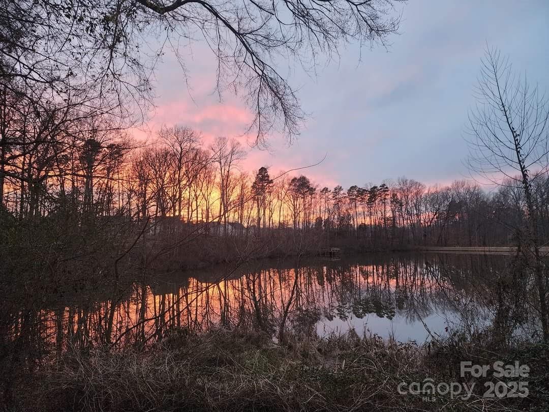 1021 Stinson Glen Ln., Charlotte, NC 28214