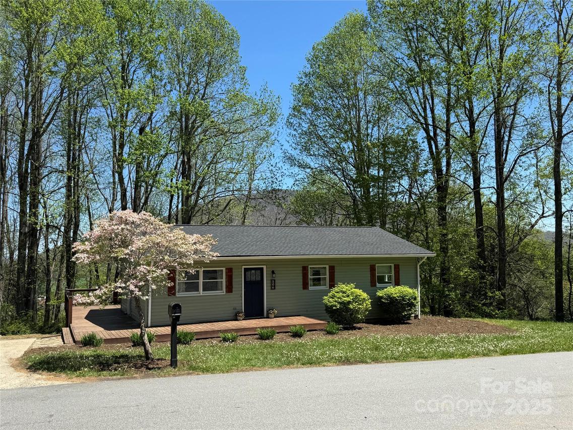 506 Greenbriar Dr. #59, West Jefferson, NC 28694