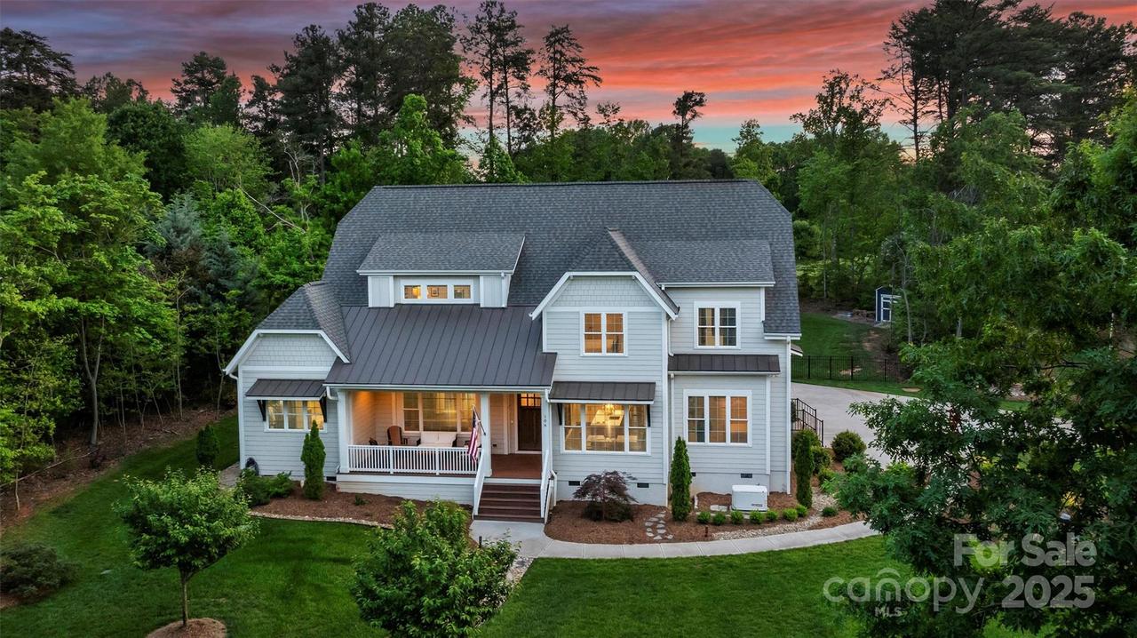 106 Thunder Hill Rd., Mooresville, NC 28117