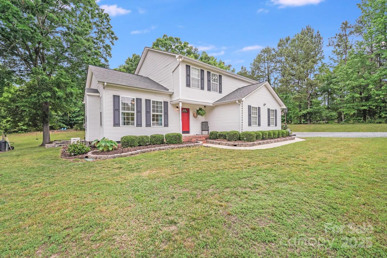6910 Birdsong Ln., Waxhaw, NC 28173