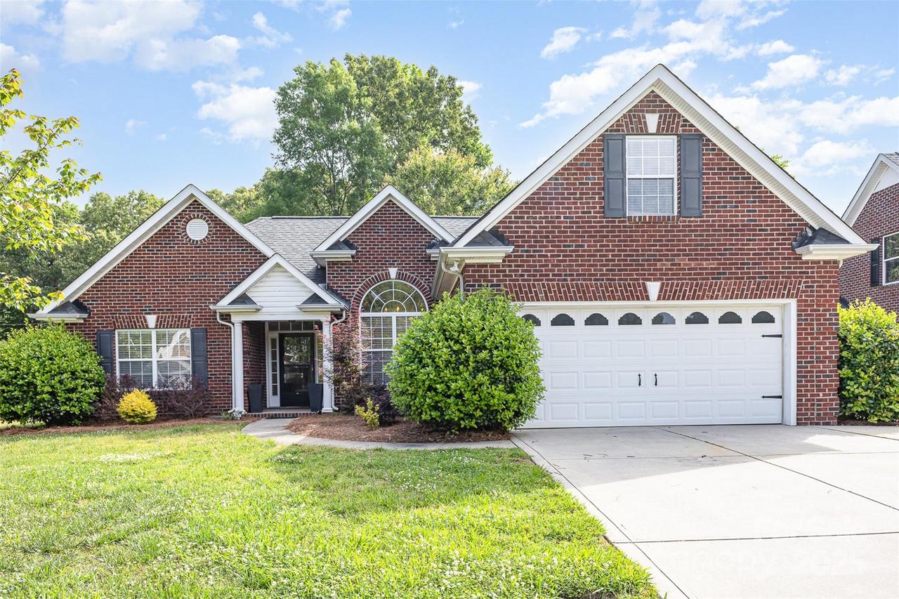 5706 Sustar Dr., Monroe, NC 28110