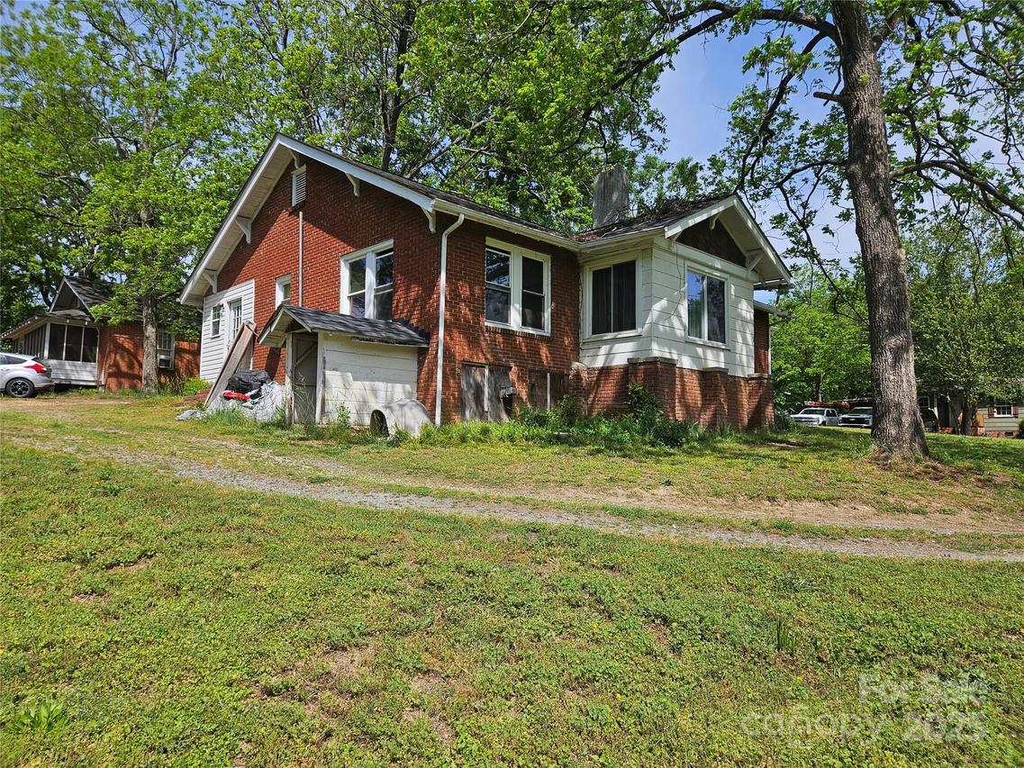 621 Benton St., Monroe, NC 28110