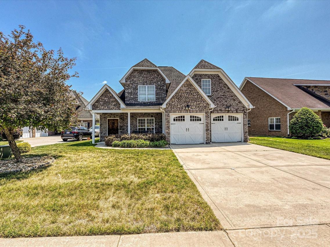 4562 Lanstone Ct., Concord, NC 28027