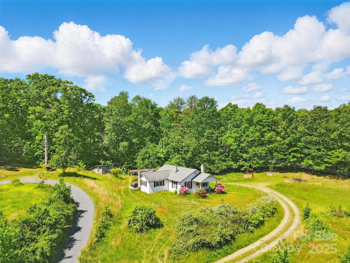 3118 Mineral Springs Mountain Rd., Valdese, NC 28690