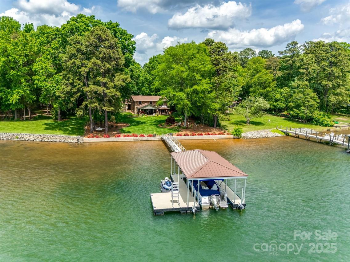 16317 Terry Ln., Huntersville, NC 28078