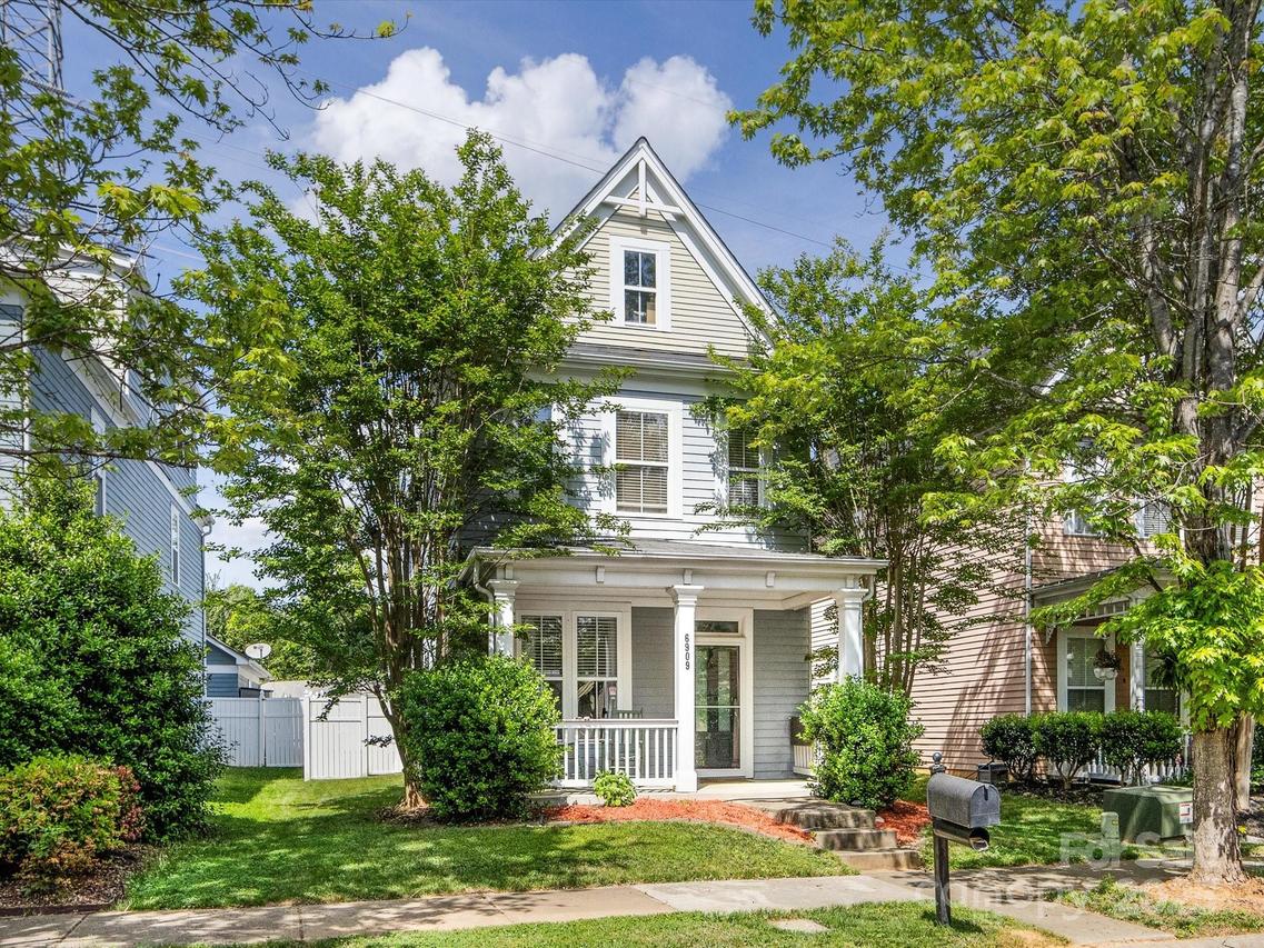 6909 Dunton St., Huntersville, NC 28078