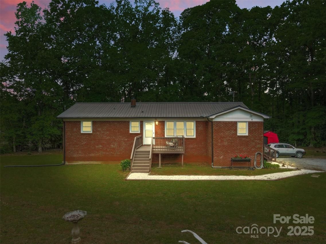 1792 Hoffman Rd., Gastonia, NC 28054
