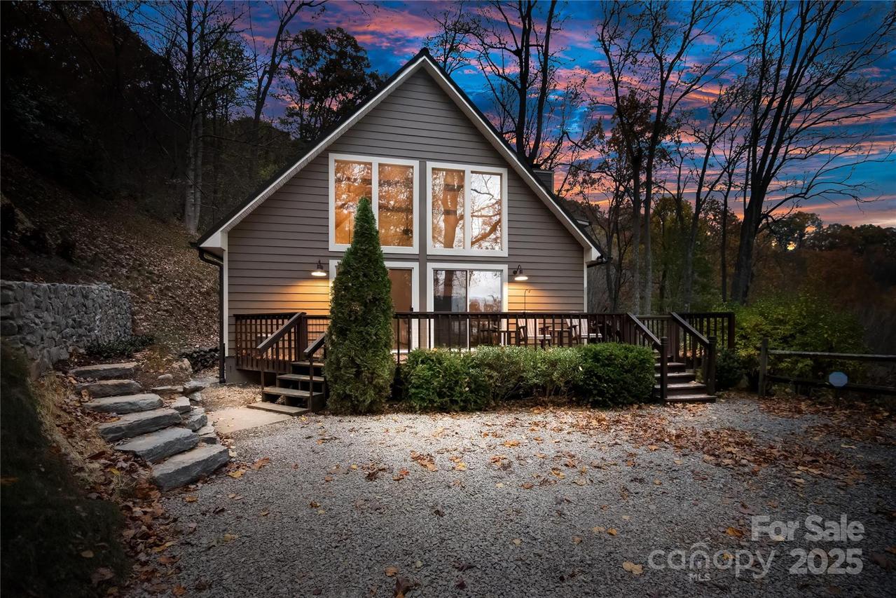 1954 Utah Mountain Rd., Waynesville, NC 28785