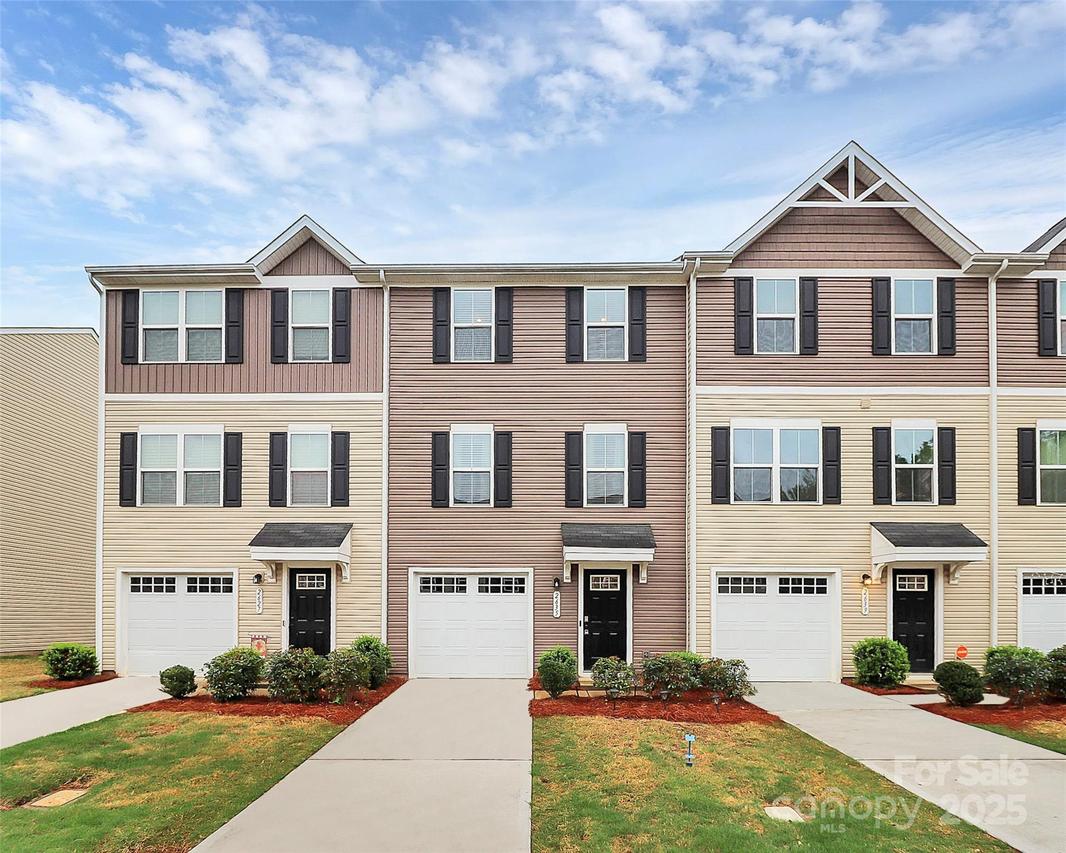 2635 Mccurdy Tr., Charlotte, NC 28269