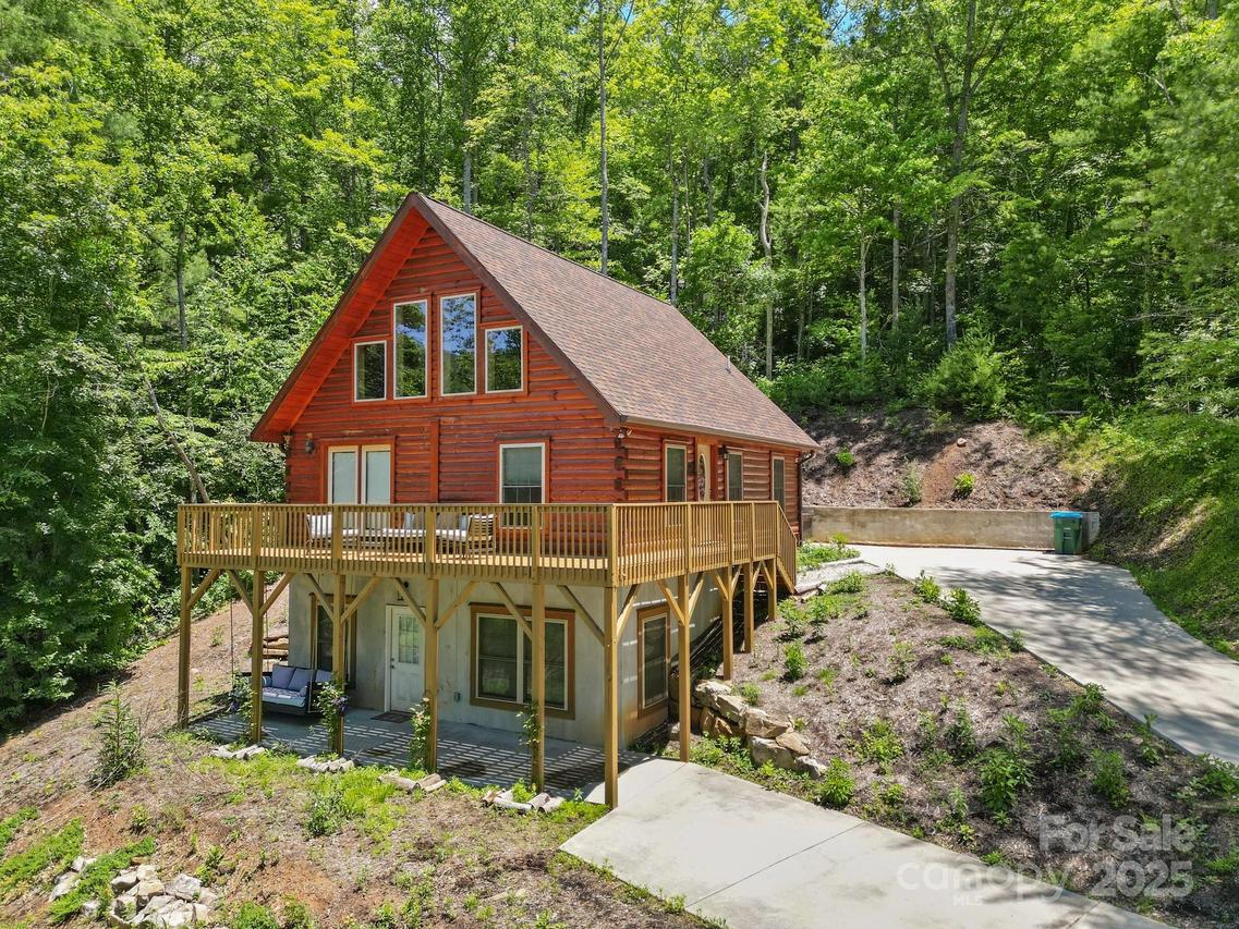 19 Frontier Ct., Asheville, NC 28805
