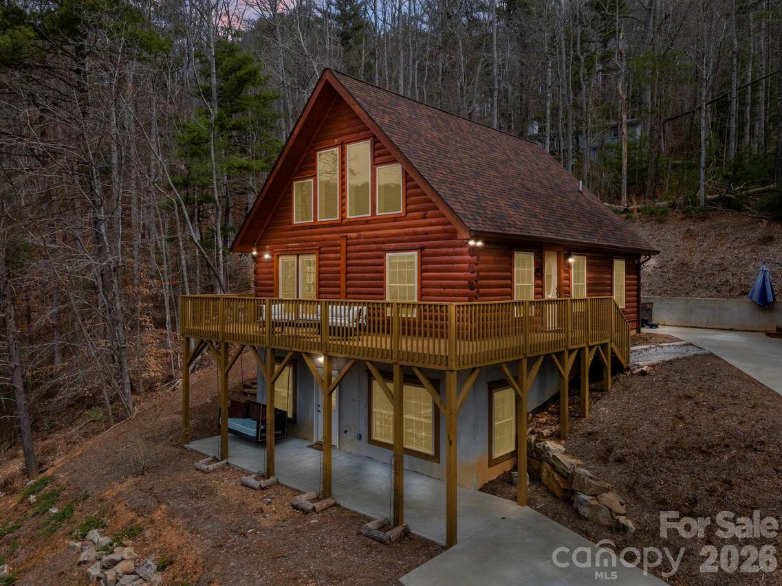 19 Frontier Ct., Asheville, NC 28805