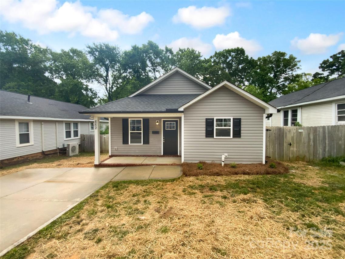 652 Wilson St., Kannapolis, NC 28083