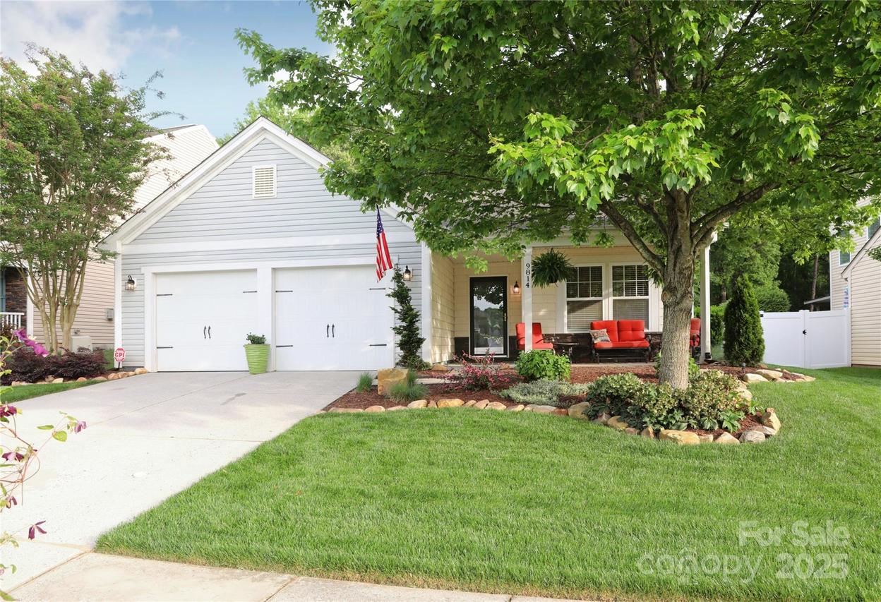 9814 Fernspray Rd., Charlotte, NC 28215