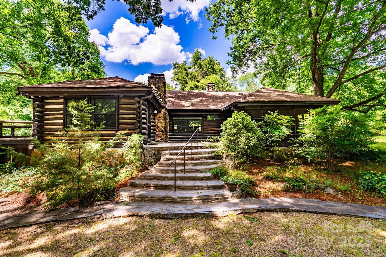 6510 Sharon Hills Rd., Charlotte, NC 28210