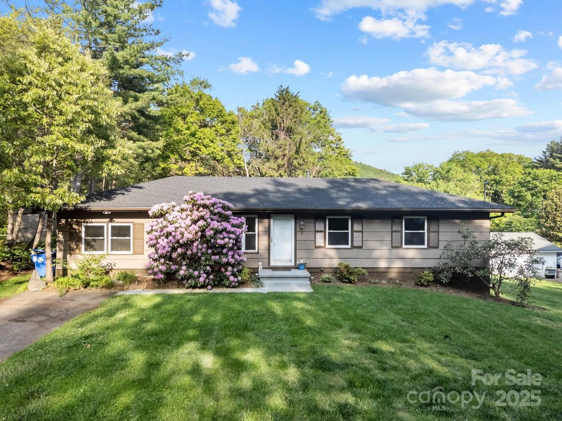 5 Hillview Rd. #7, Asheville, NC 28805