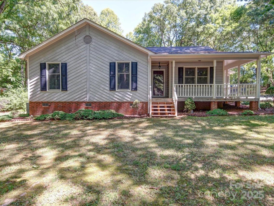 4901 Pine Oaks Dr., Monroe, NC 28112