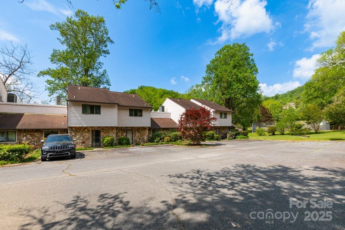 87 Marion Forest Rd. #8, Sylva, NC 28779