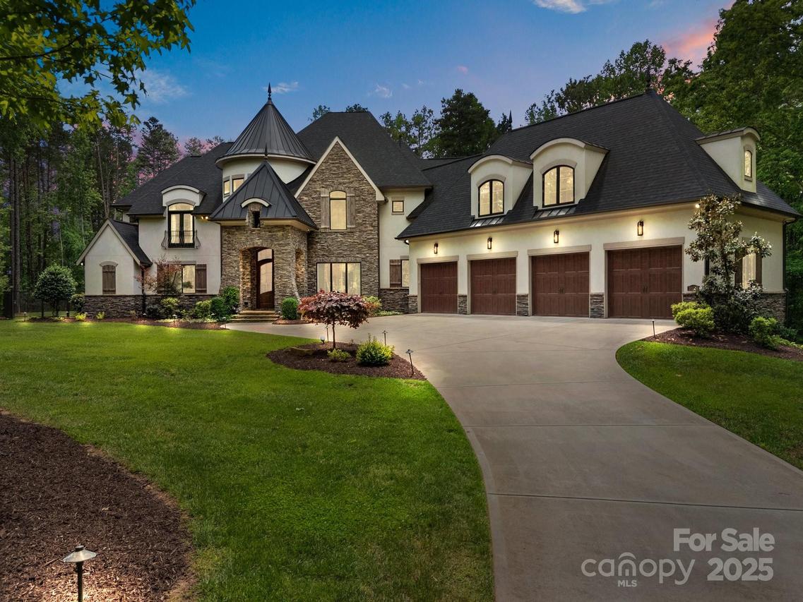 10170 Enclave Cir., Concord, NC 28027
