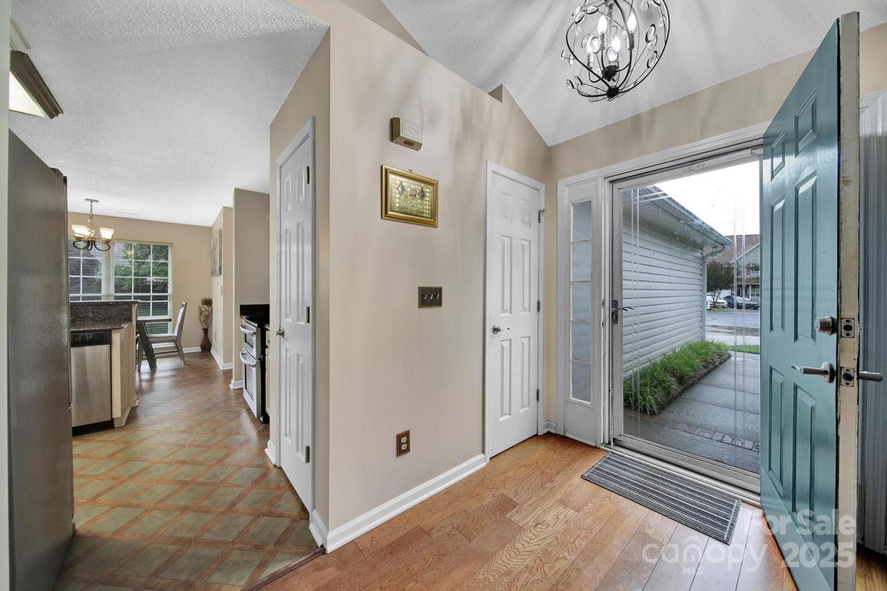 5009 Ravens Ct., Matthews, NC 28104