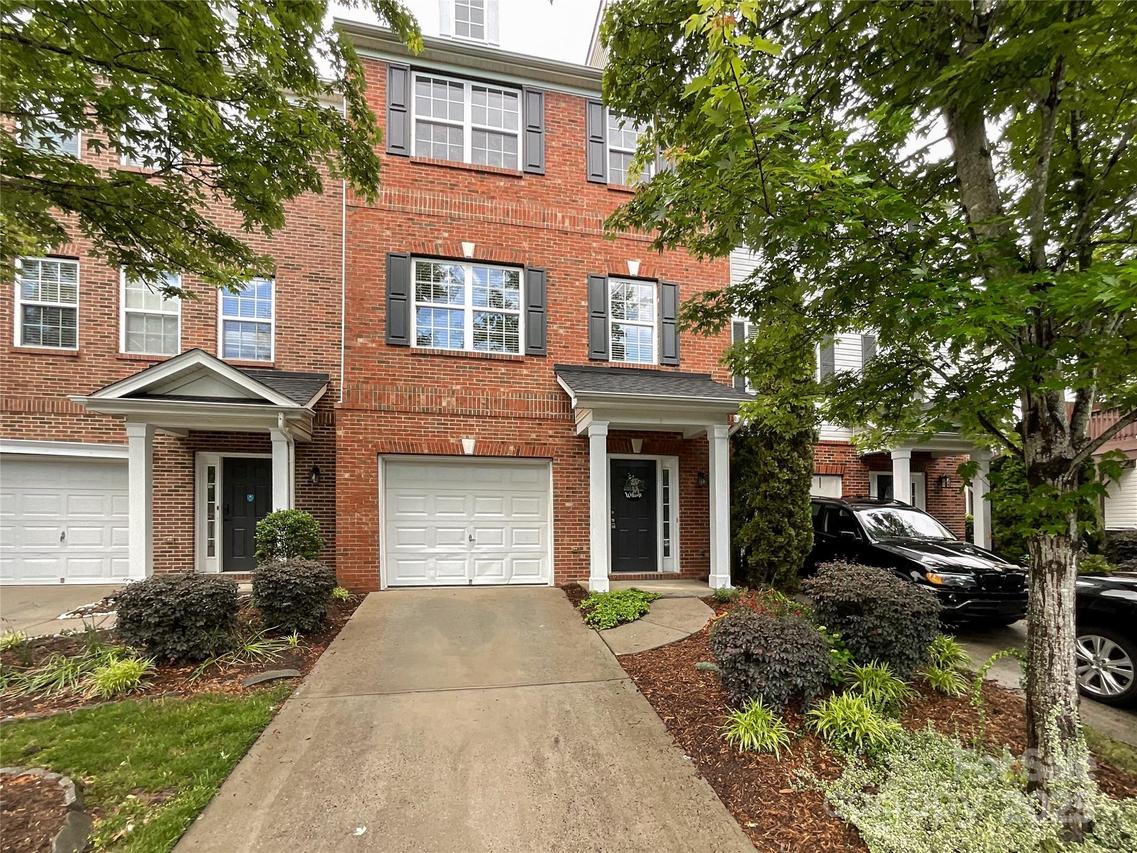 1295 Amber Ridge Rd., Concord, NC 28027