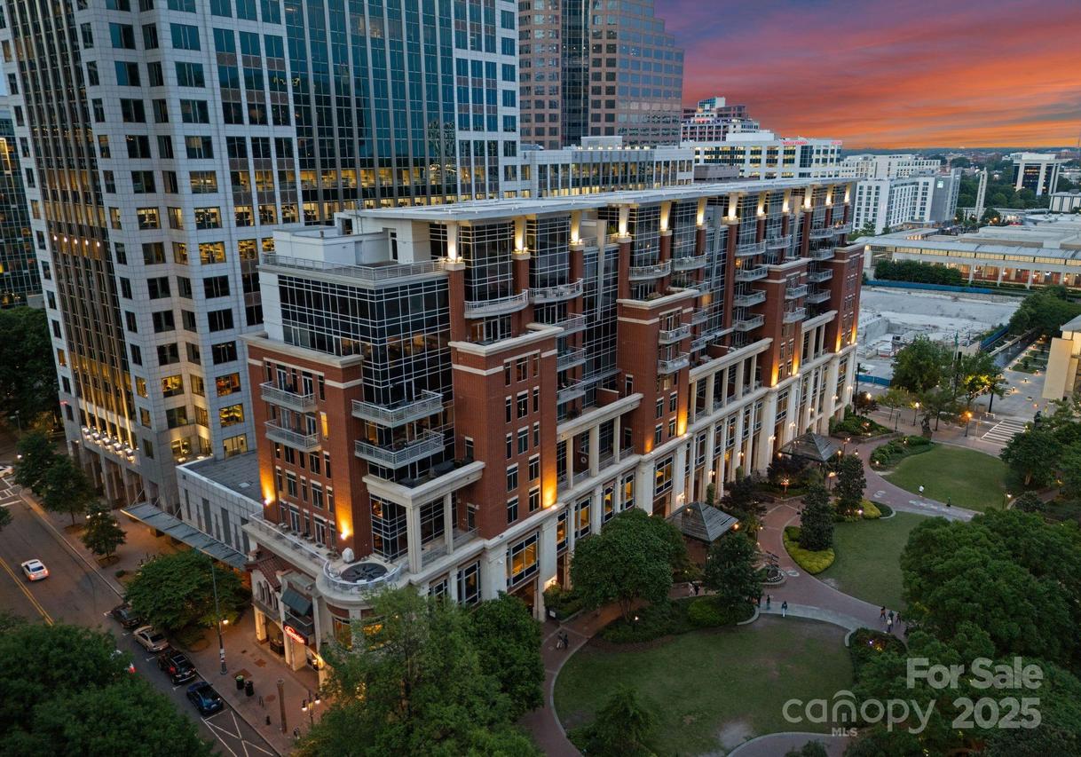 435 S Tryon St. #601, Charlotte, NC 28202