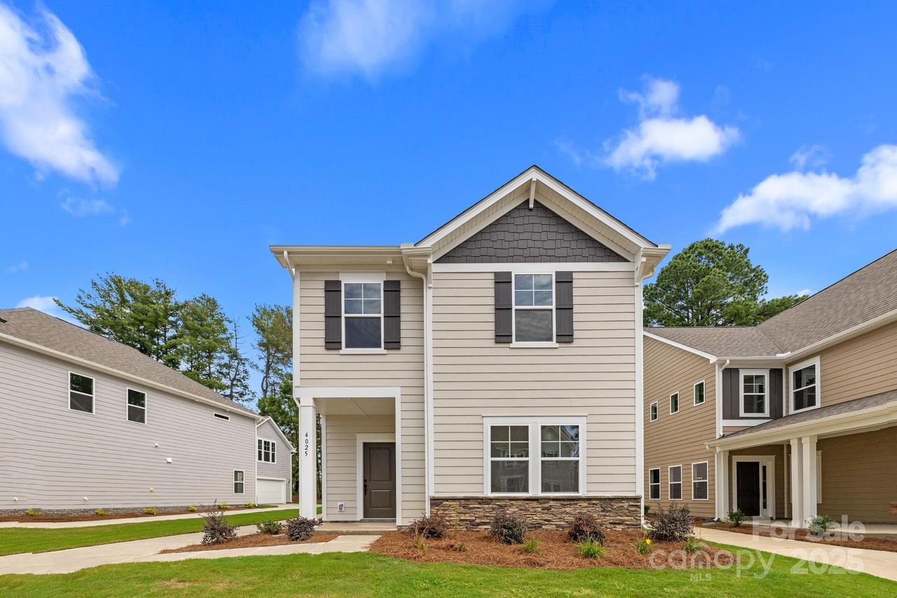 4025 Grommet Ct. #5, Matthews, NC 28105