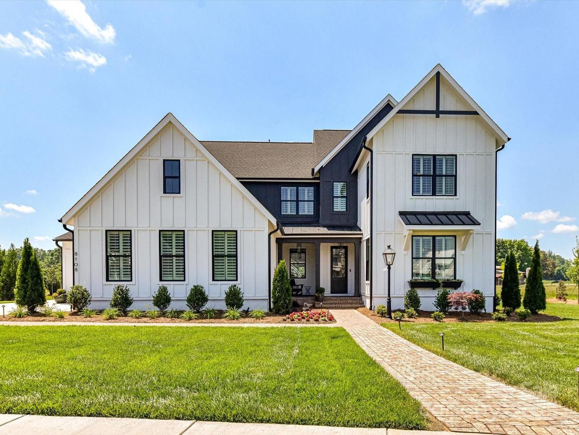 8108 Farm Crossing Ln. #26, Huntersville, NC 28078