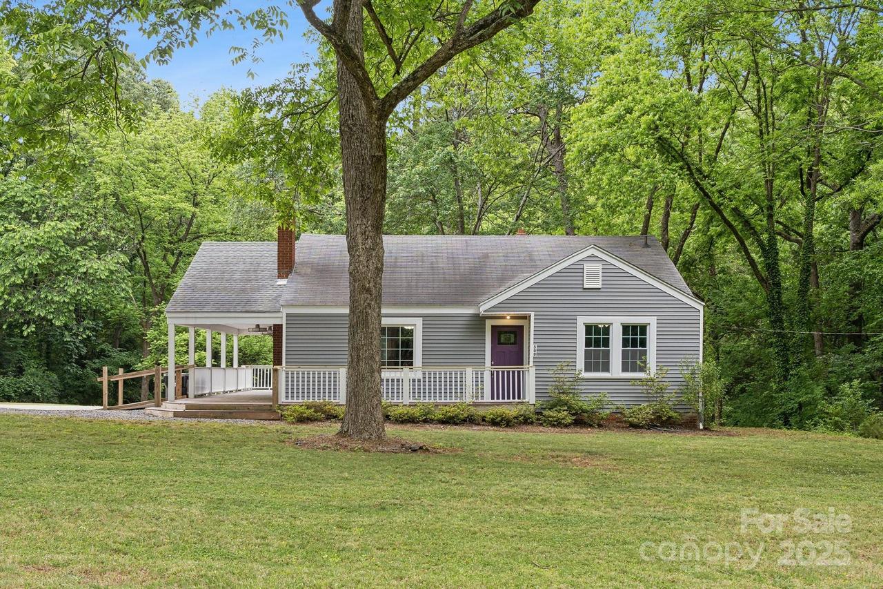 500 Peigler St. #1, Concord, NC 28027