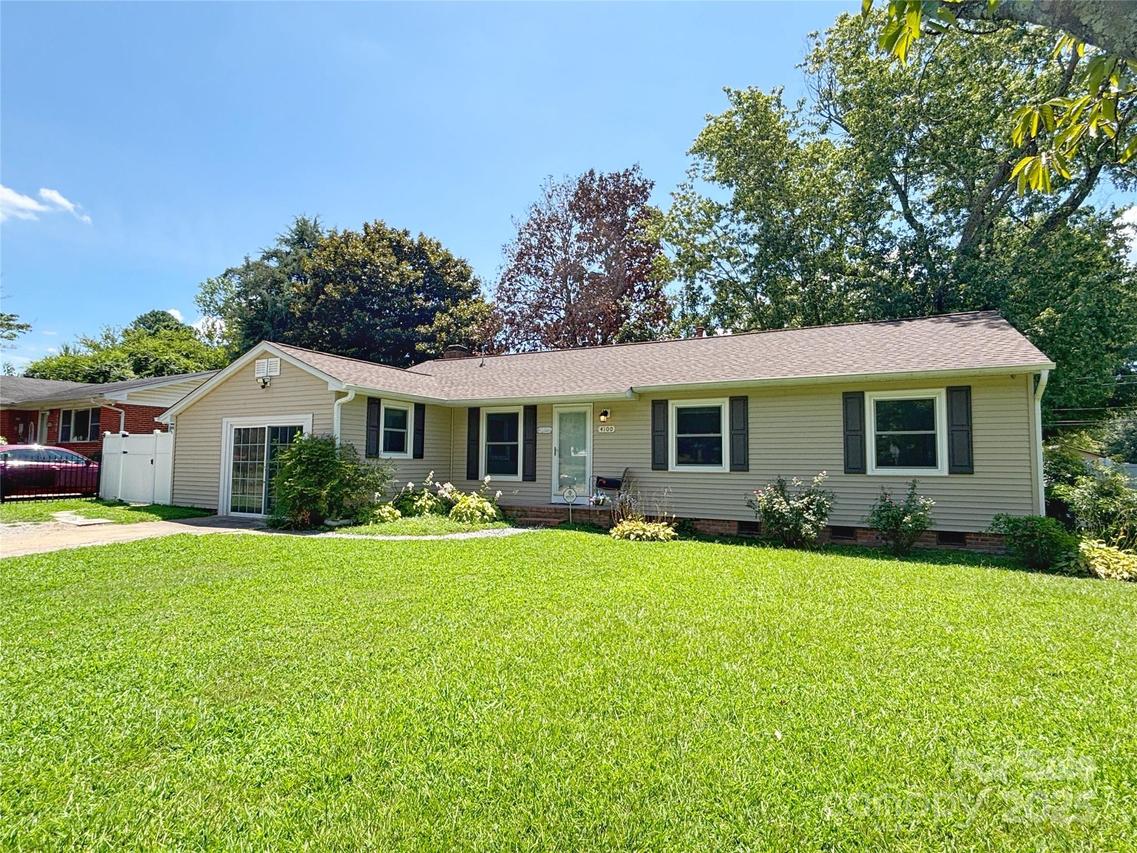 4100 Sudbury Rd., Charlotte, NC 28205