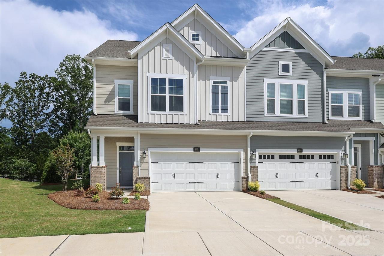 8221 Houser St., Cornelius, NC 28031