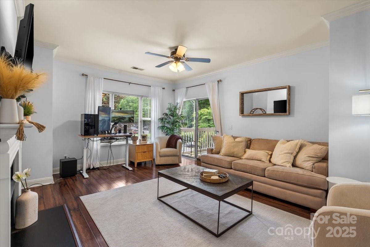 5730 Closeburn Rd. #H, Charlotte, NC 28210