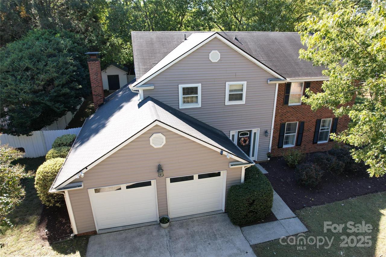 7433 Quail Ridge Dr., Charlotte, NC 28226