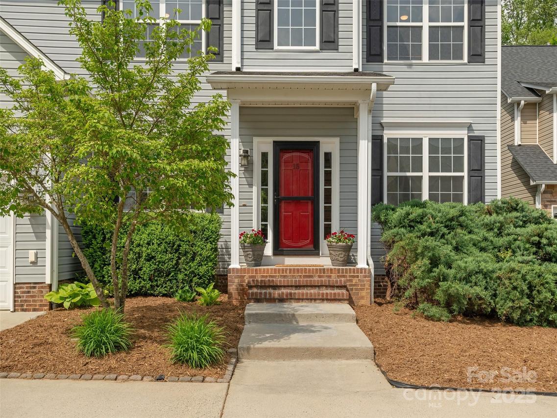 15 Dansford Ln., Arden, NC 28704