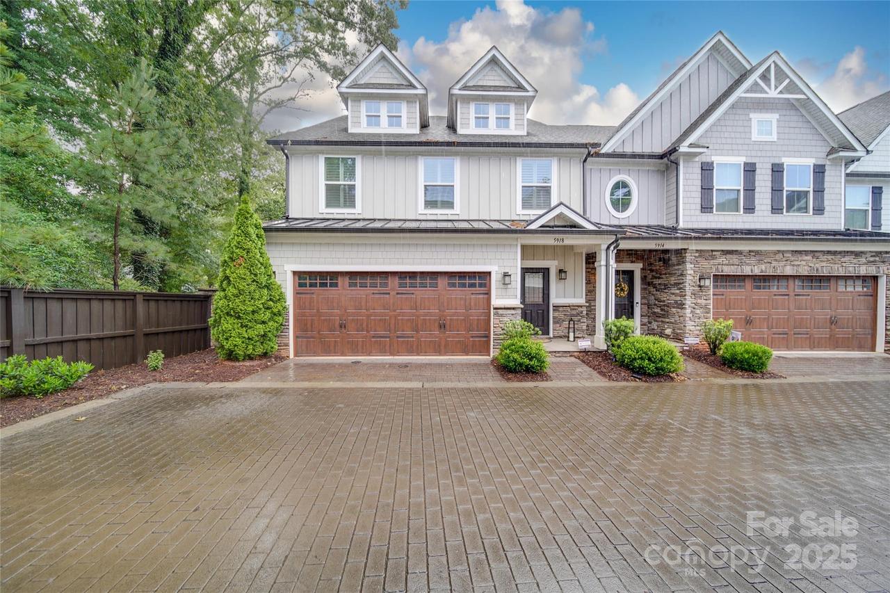 5918 Barrowlands Ct., Charlotte, NC 28210