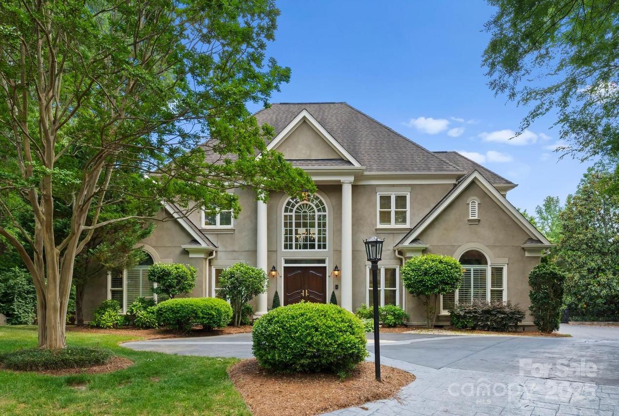4429 Cameron Oaks Dr., Charlotte, NC 28211