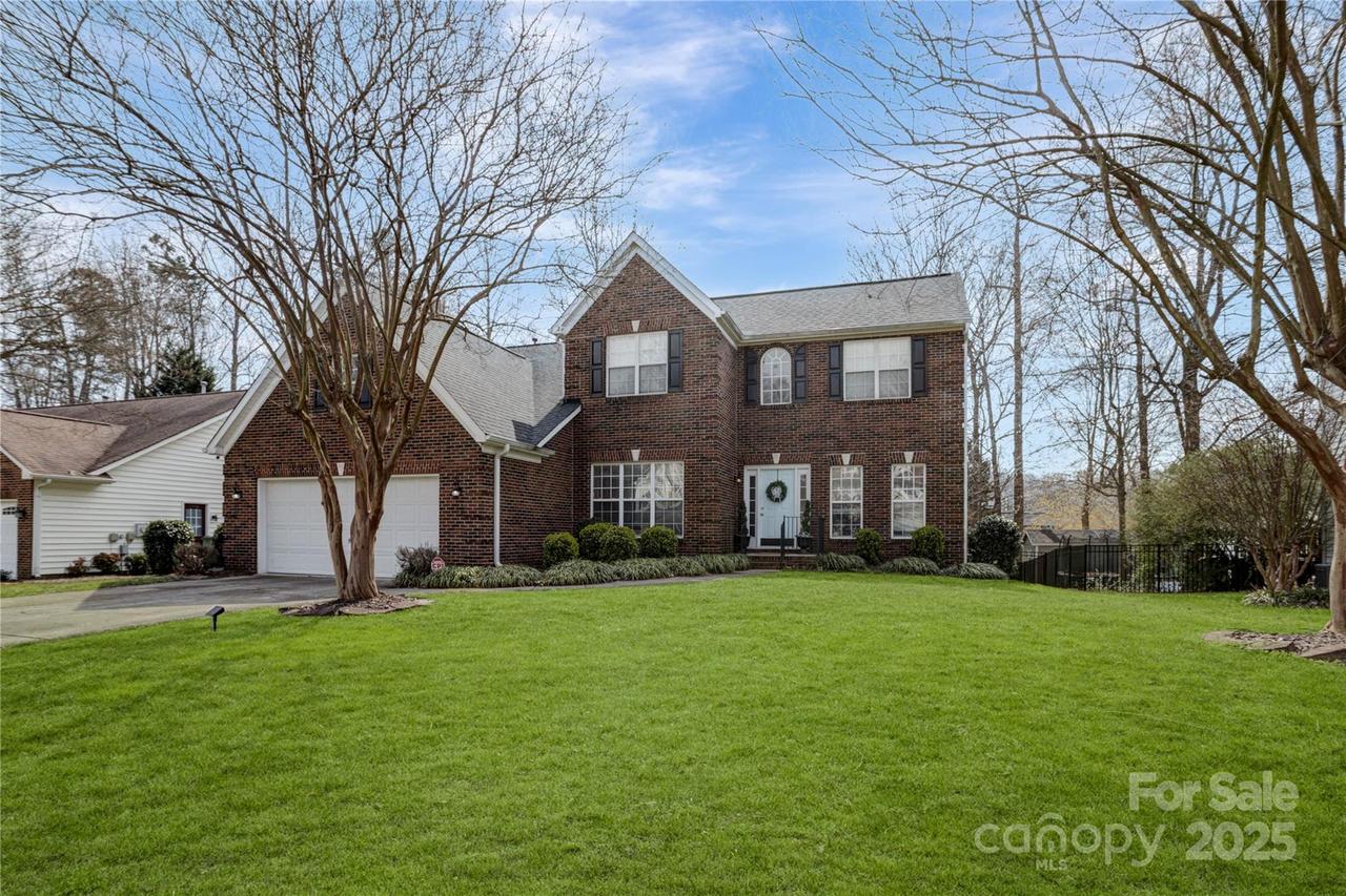 104 Steamboat Dr., Mount Holly, NC 28120