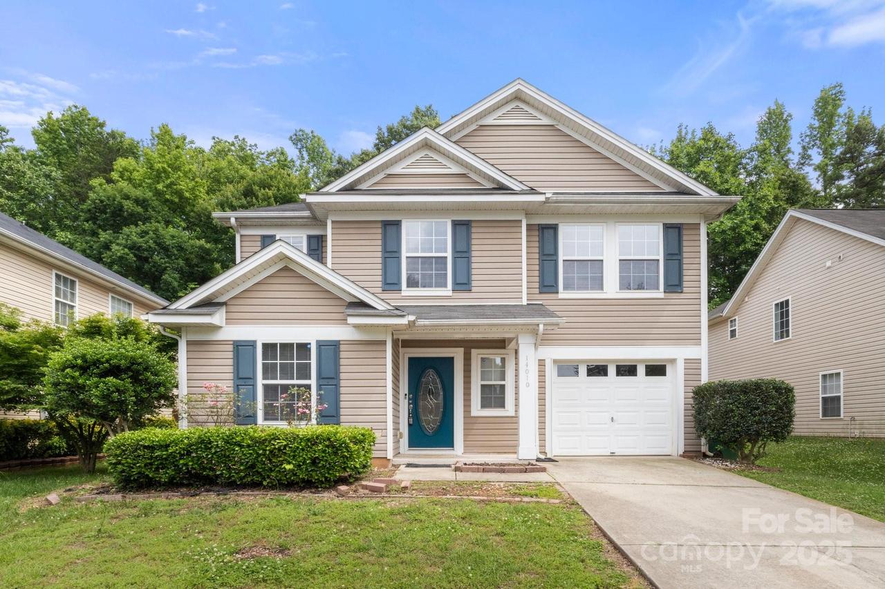 14010 Pinyon Pine Ln., Charlotte, NC 28215