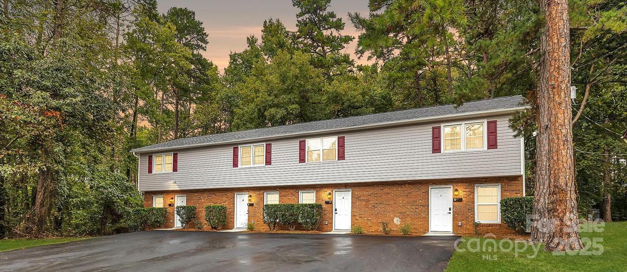 2828 Willow St., Charlotte, NC 28208