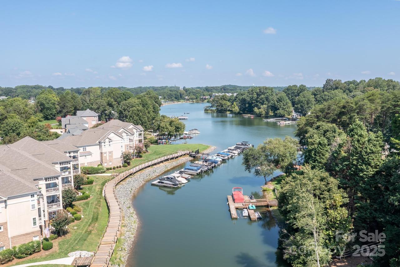 104 Pier 33 Dr. #311, Mooresville, NC 28117