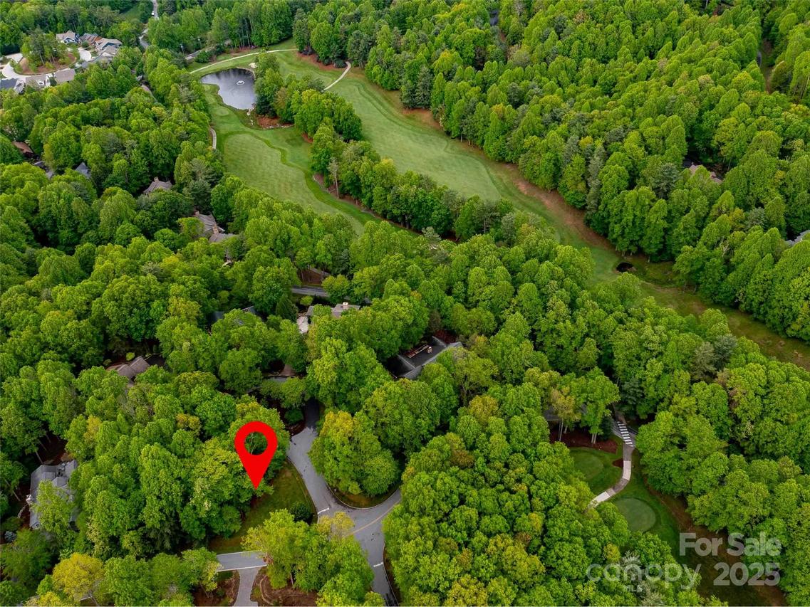 102 Little Cherokee Ridge #83, Hendersonville, NC 28739