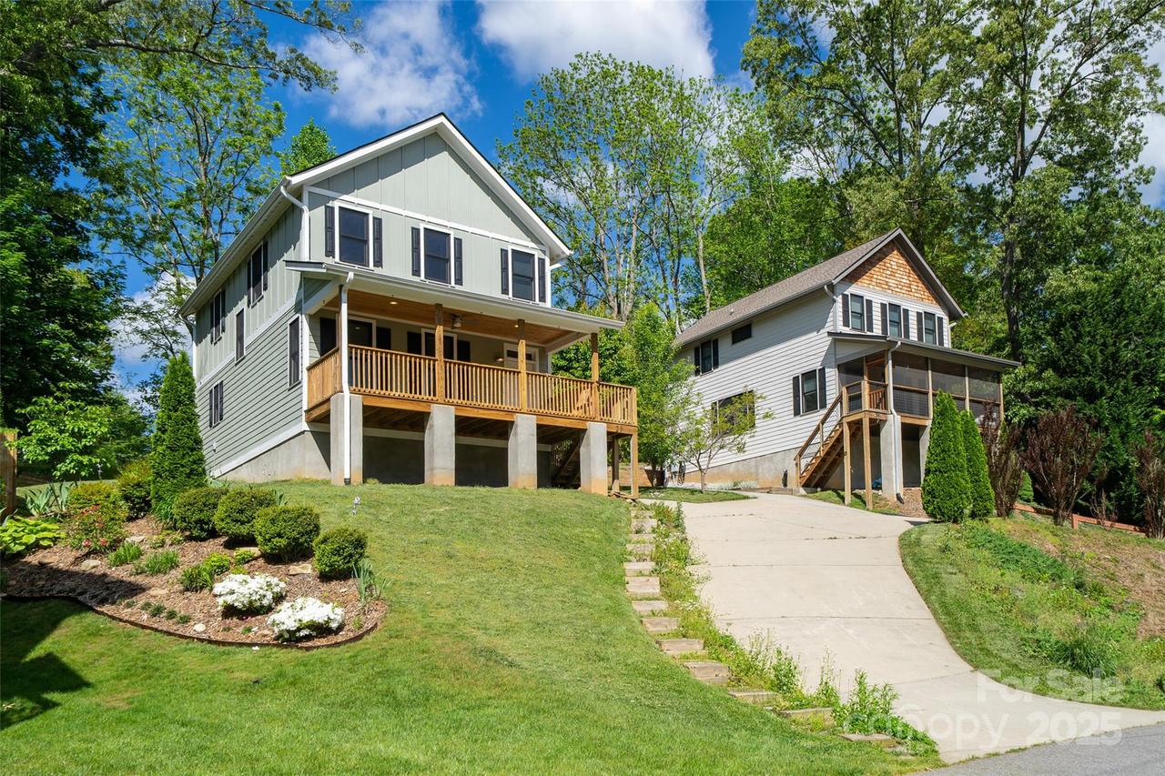 21 Bryant St., Asheville, NC 28806