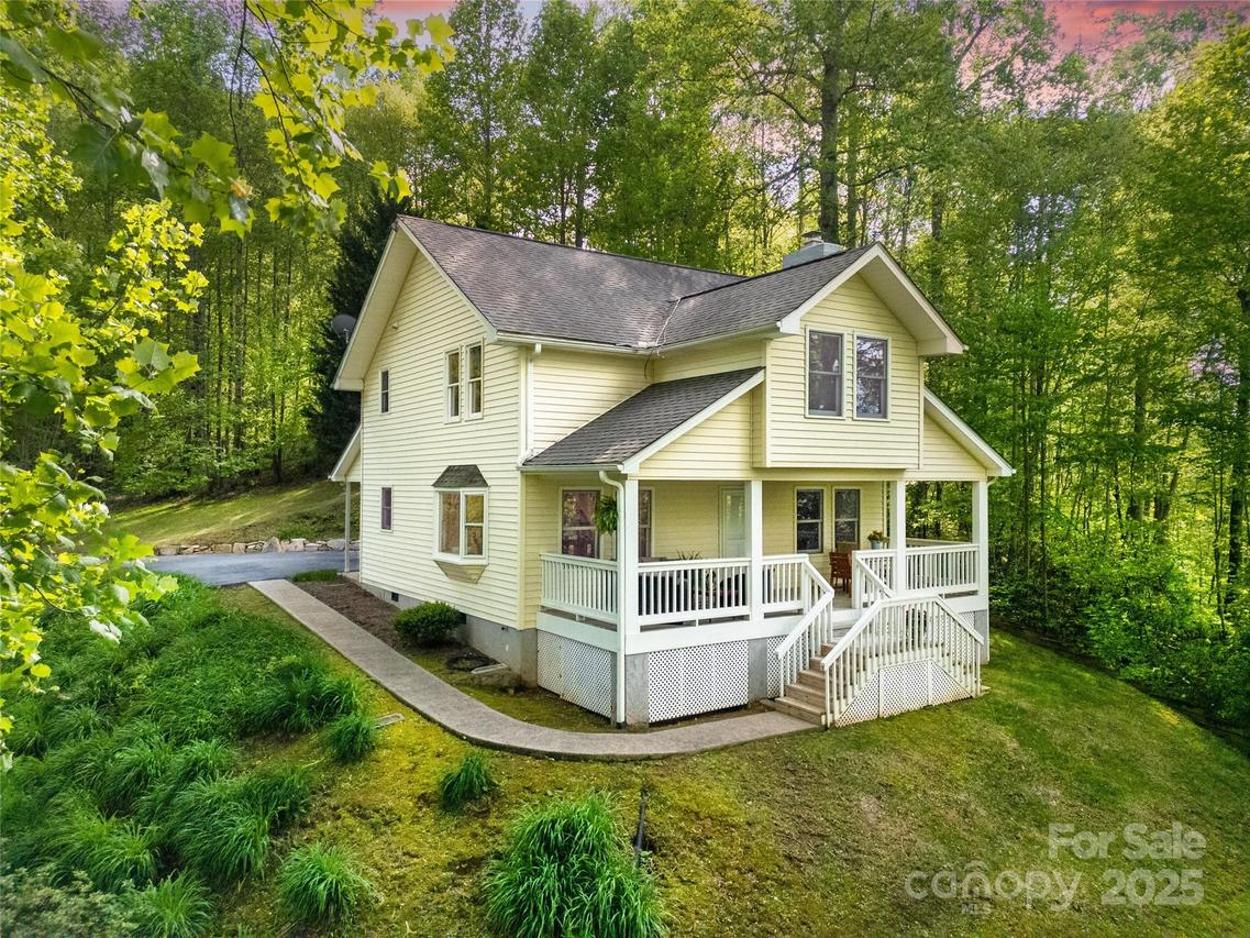 28 Big Rock Rd., Pisgah Forest, NC 28768